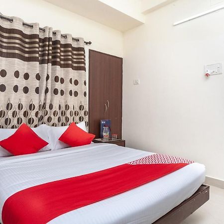Oyo 22019 Skye Service Apartments Chennai Exterior foto