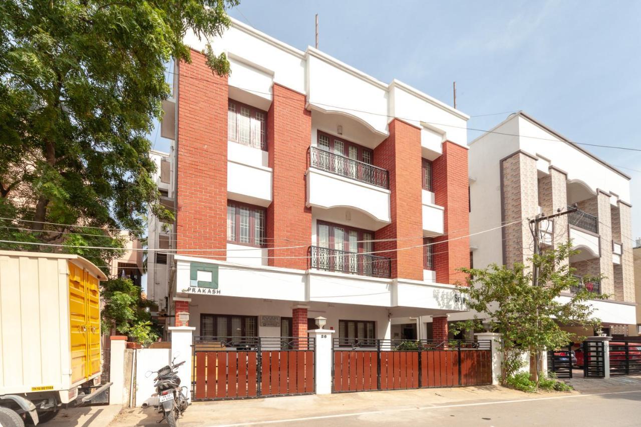 Oyo 22019 Skye Service Apartments Chennai Exterior foto