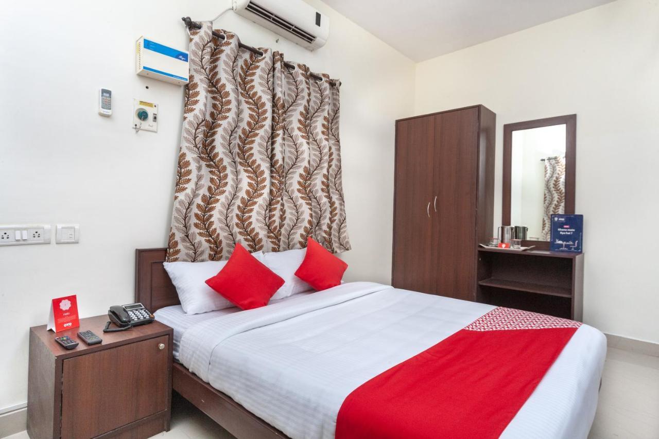 Oyo 22019 Skye Service Apartments Chennai Exterior foto