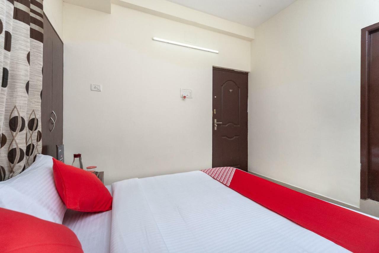 Oyo 22019 Skye Service Apartments Chennai Exterior foto